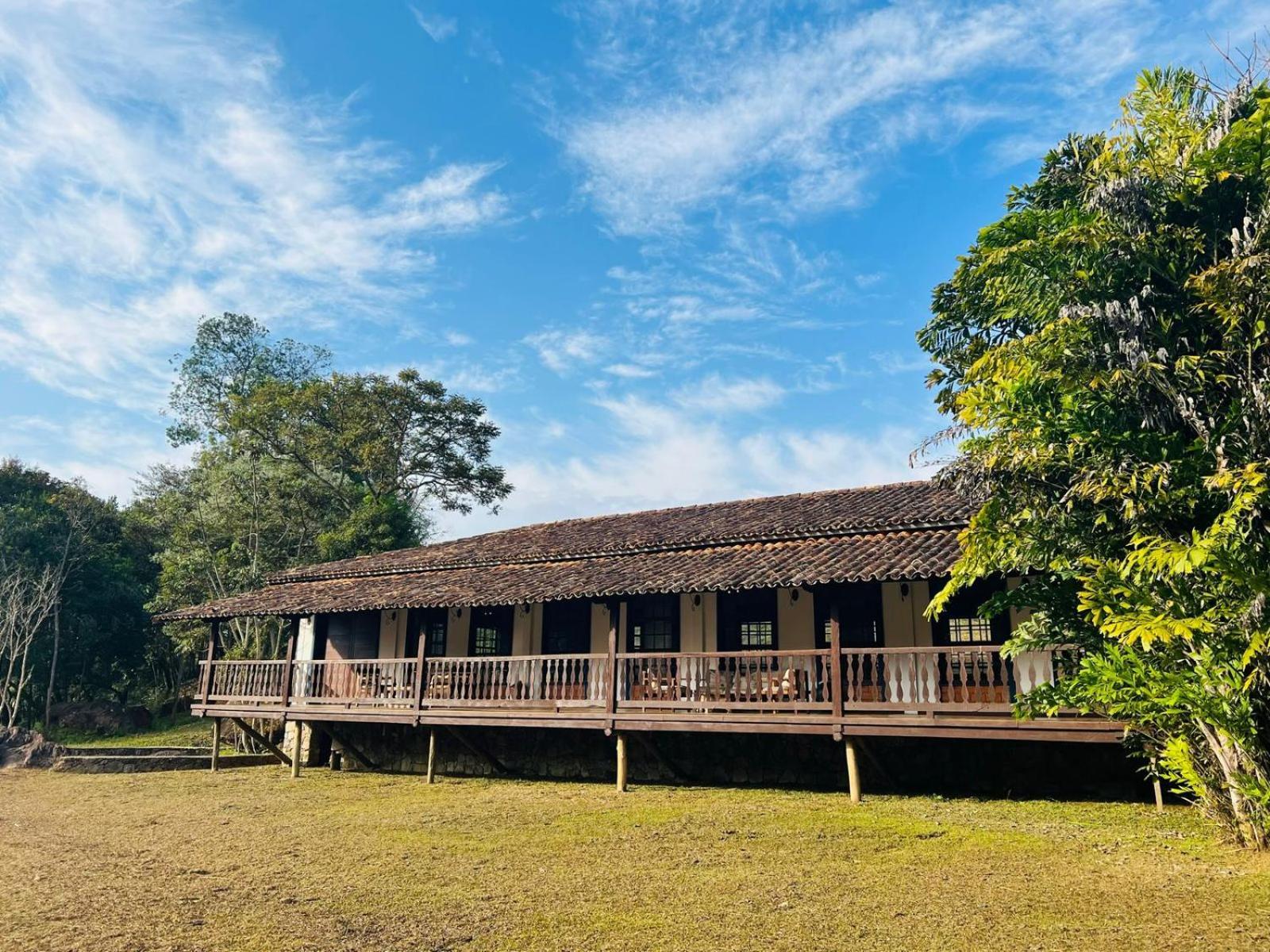 Pousada Candonga Da Serra Tiradentes Exteriör bild